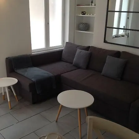 Studio 31 Apartment